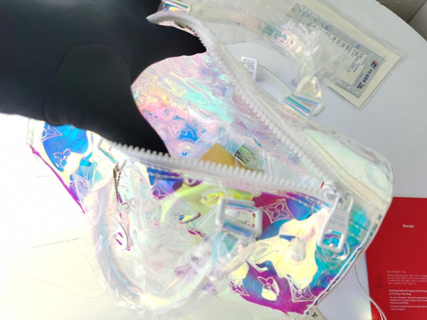 ルイヴィトンバッグ角部分ディテール